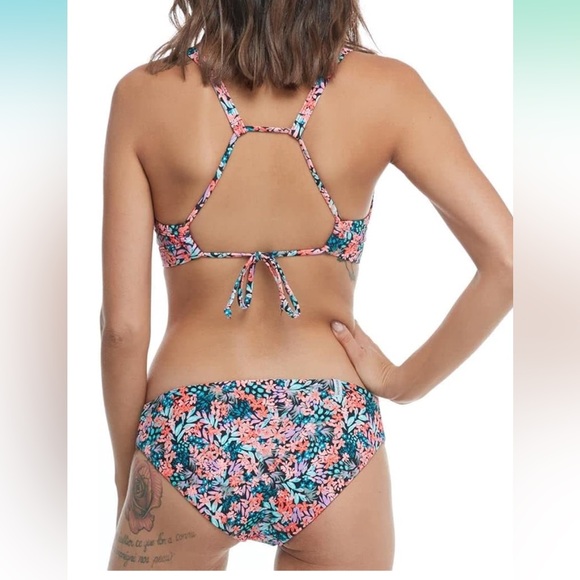 Body Glove brand bikini set - Picture 2 of 12